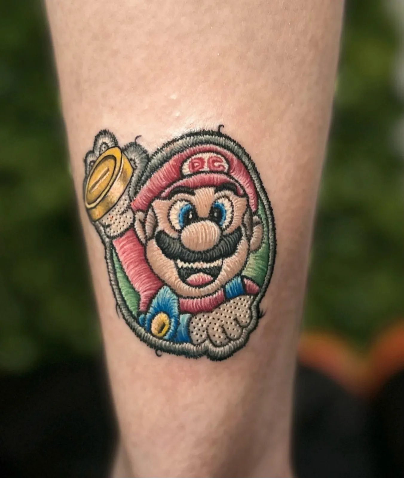 Tatuaj brodat realizat la Madiny Tattoo București